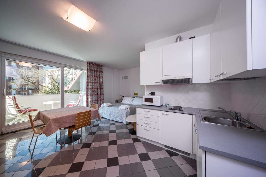 Aparthotel Piazzi House Sondrio Habitación foto